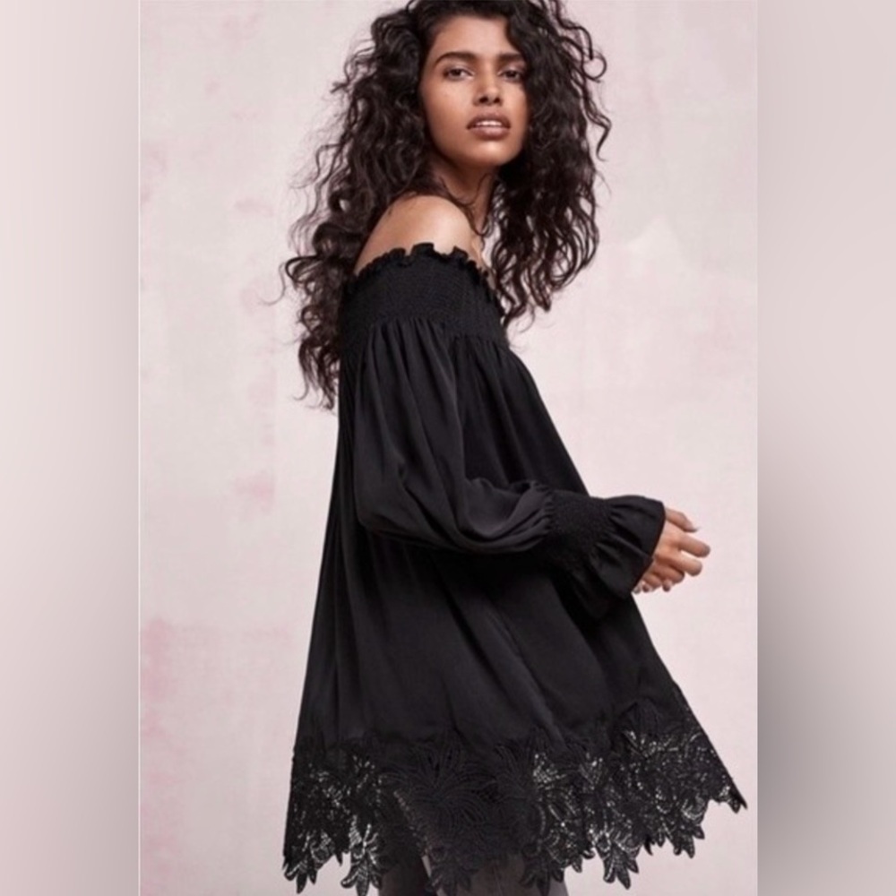 Eri + Ali Anthropologie Black Vettora Off The Shoulder Blouse Size Small - Picture 1 of 11